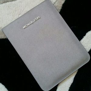 Tablet case